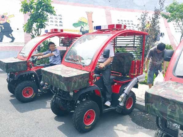 全能型消防摩托车